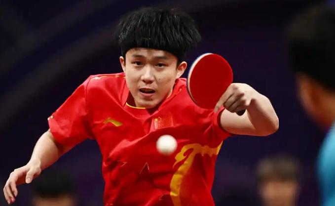 为林诗栋让路，王楚钦退出欧洲赛？落选原因曝光，谁注意好友表态