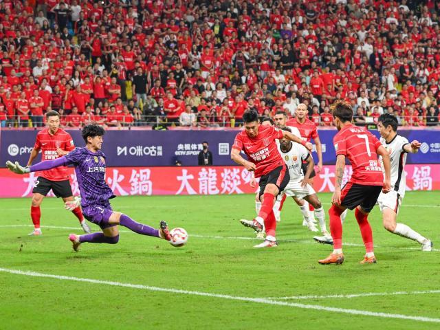 华体会体育平台-海港再败凤凰山退出冠军争夺？穆帅自认发挥逊蓉城