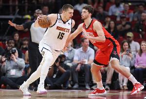 华体会综合平台入口-杰弗森：掘金上赛季若赢雷霆也能夺冠 火箭有机会但还需一两年