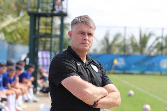 HTH官网-新王亮剑超级杯面临抉择 佩德罗：保持拼劲不能松！